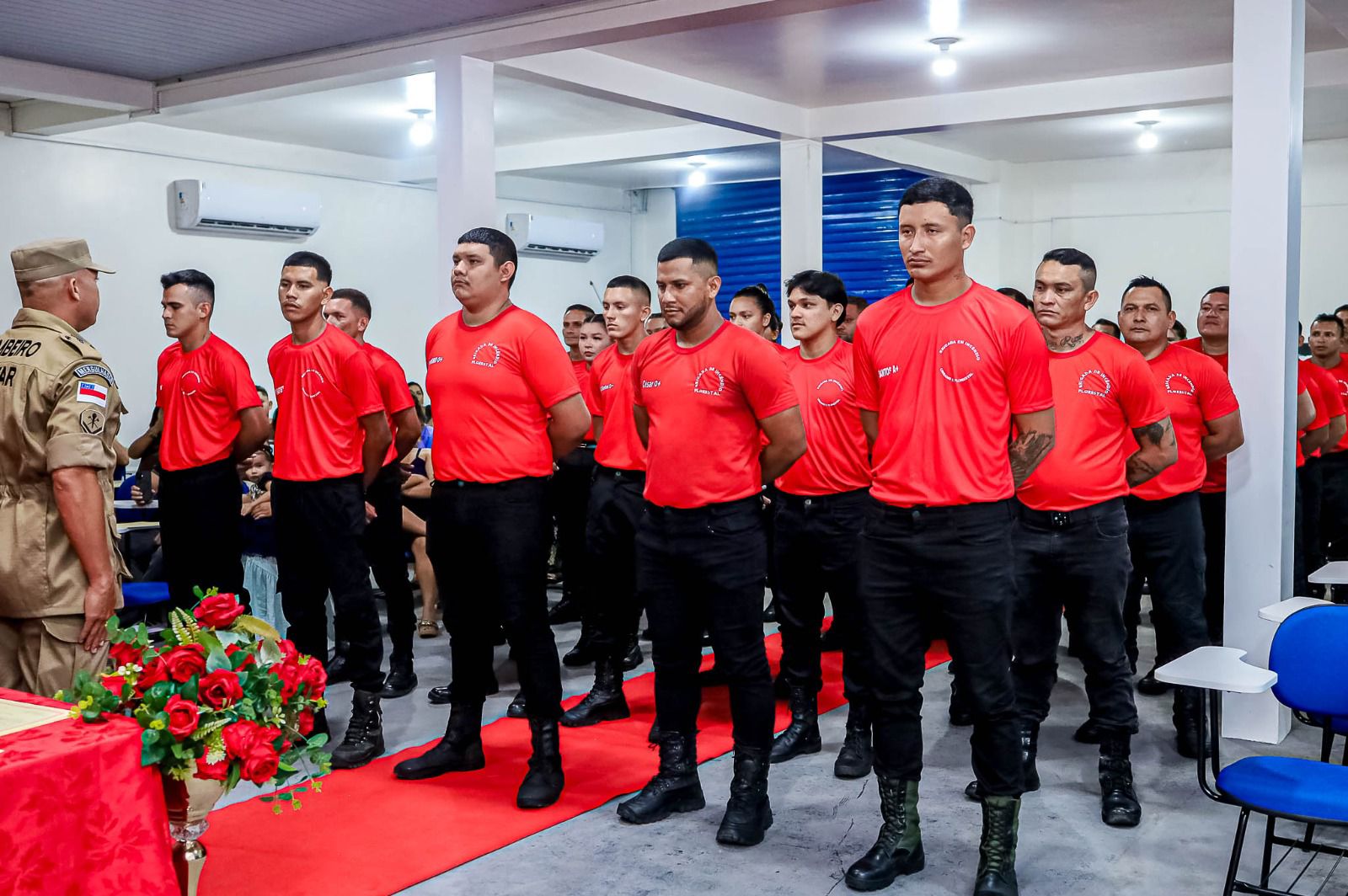 Nhamundy-certifica-42-novos-brigadistas-para-reforyar-ayyes-de-combate-a-incyndios-durante-a-estiagem-4.jpeg