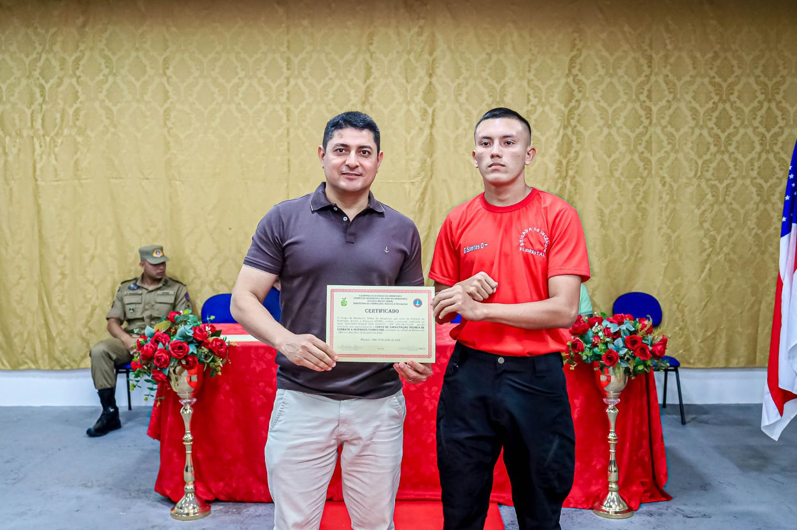 Nhamundy-certifica-42-novos-brigadistas-para-reforyar-ayyes-de-combate-a-incyndios-durante-a-estiagem-7.jpeg
