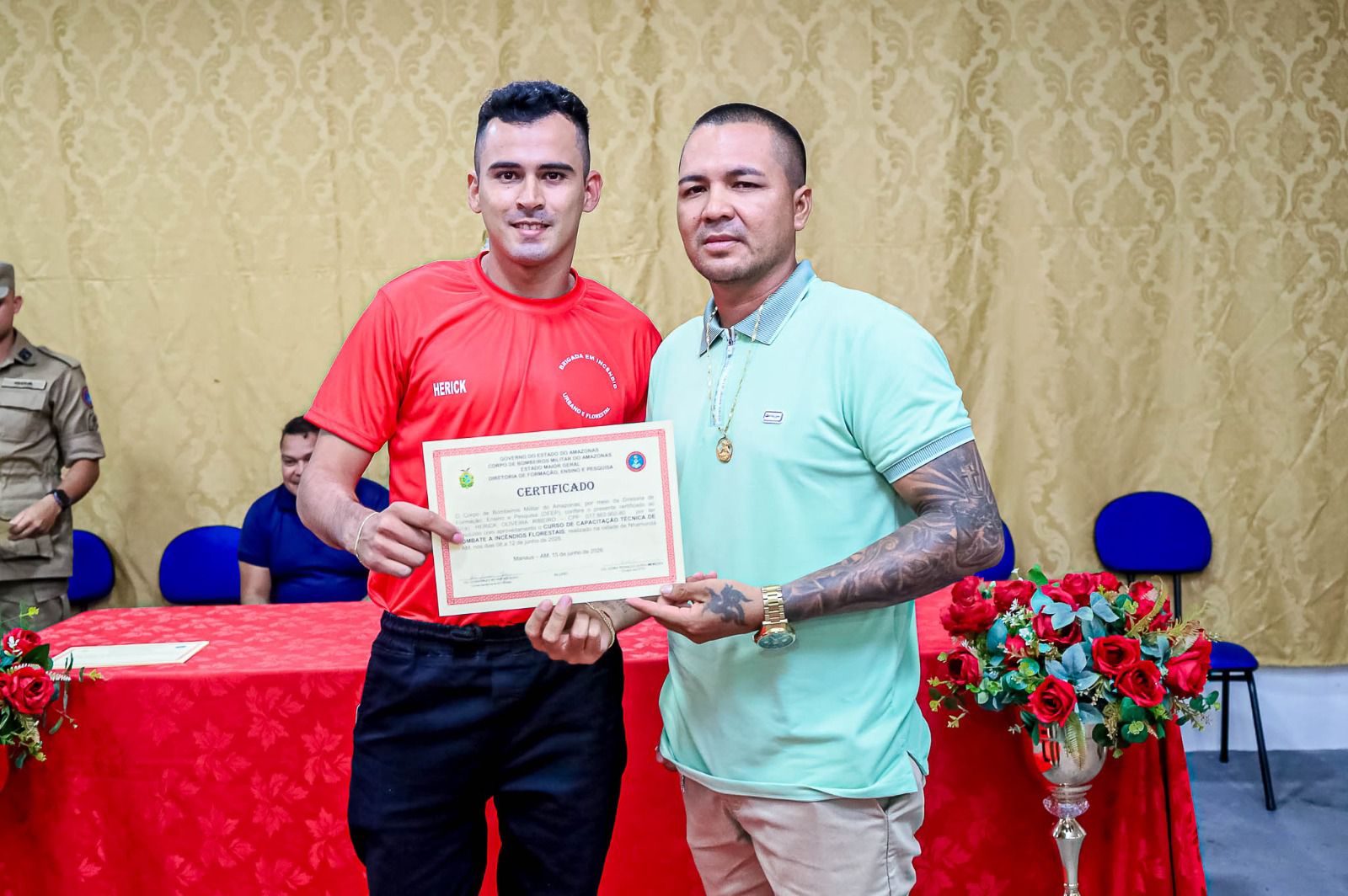 Nhamundy-certifica-42-novos-brigadistas-para-reforyar-ayyes-de-combate-a-incyndios-durante-a-estiagem-8.jpeg